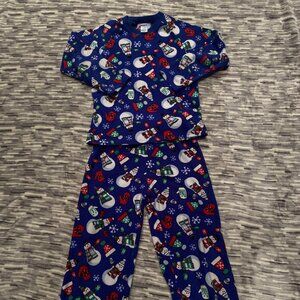 Get your little boy ready for a cozy night's sleep with this Children's Place 2